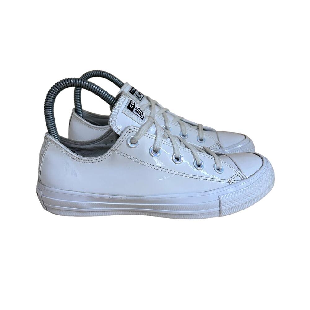 Converse All Star - CT Low Top Patent - Sneakers - White - Women's - 6 -164715C
